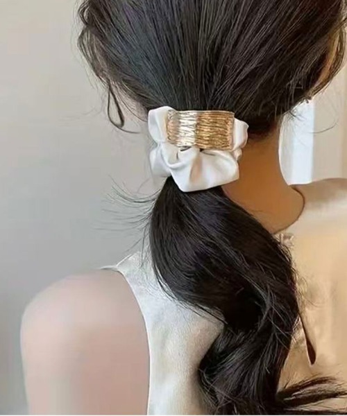 シュシュ 「 ammy. / エイミードット 」 デザイン プレート付き