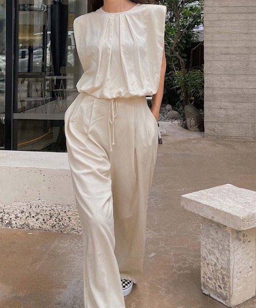 セットアップ タックノースリーブブラウス＆イージーパンツ レディース