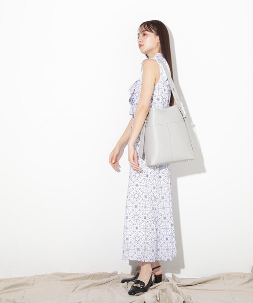 新品 JILL by JILLSTUART 2wayトートバッグ グレー色 ジルバイジルスチュアート JILL by JILLSTUART ビジューフリル