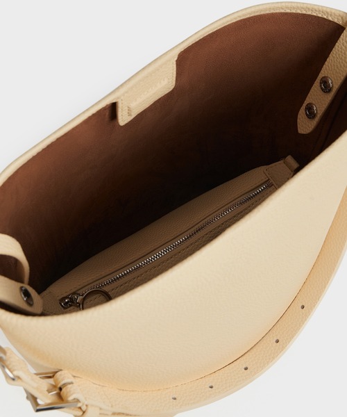 CHARLES ＆ KEITH（チャールズ&キース） ショルダーバッグ バッグ
