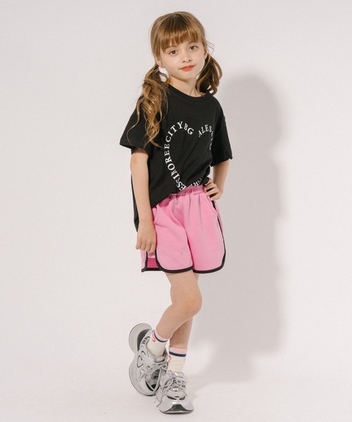 子供服　女の子キッズまとめ売り⭐︎トップス　パンツ⭐︎ URBAN CHERRY tシャツ クロップドレースフレアスリーブトップス