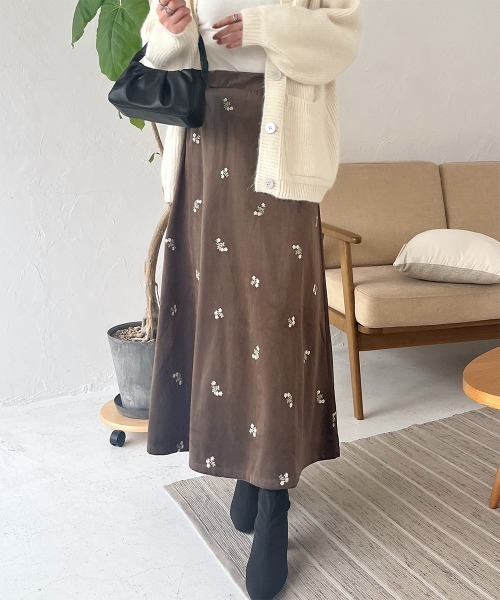 スカート フラワー刺繍ベロアロングスカート : ZOZOTOWN Yahoo!店