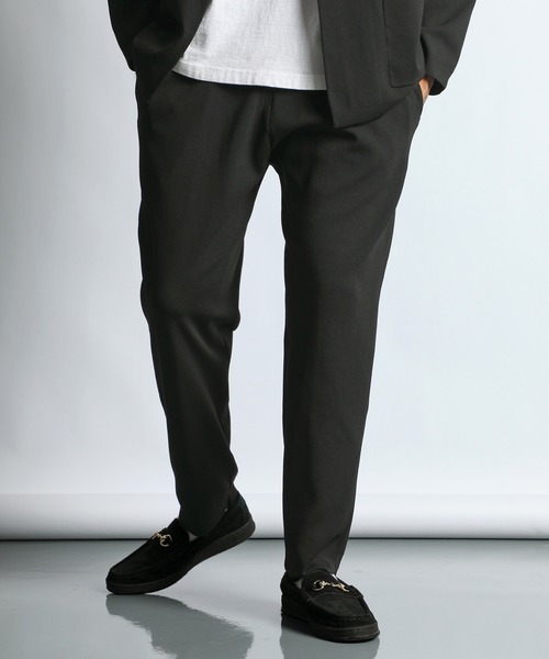 パンツ 「WEB限定アイテム」SOFT CHILL KNIT RELAX PANTS：セットアップ リラックス ニットパンツ メンズの画像