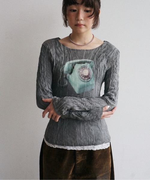 musubore（ムスボレ） tシャツ pleatsed print sheer tops / プリーツ