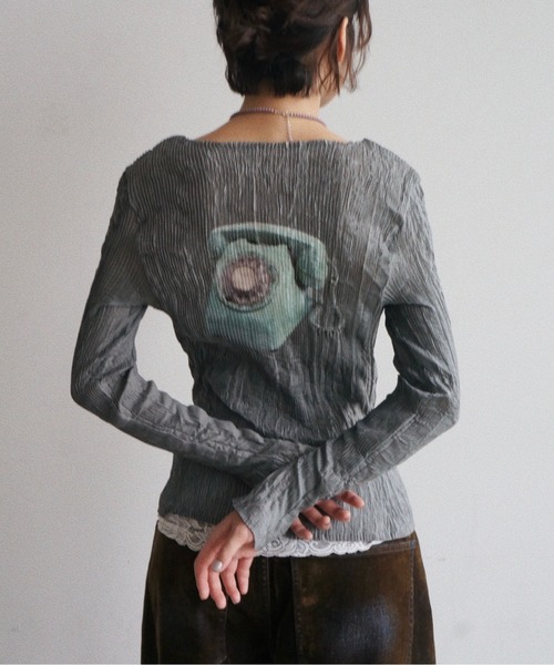 musubore（ムスボレ） tシャツ pleatsed print sheer tops / プリーツ