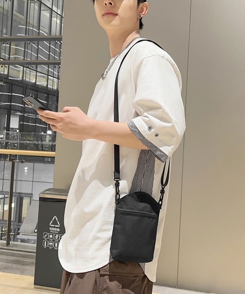 【新品未開封】オアシス　ミニショルダーバッグ SAFFIANO PRINTED GRANNY 口金ミニショルダーバッグ(CHELSEA