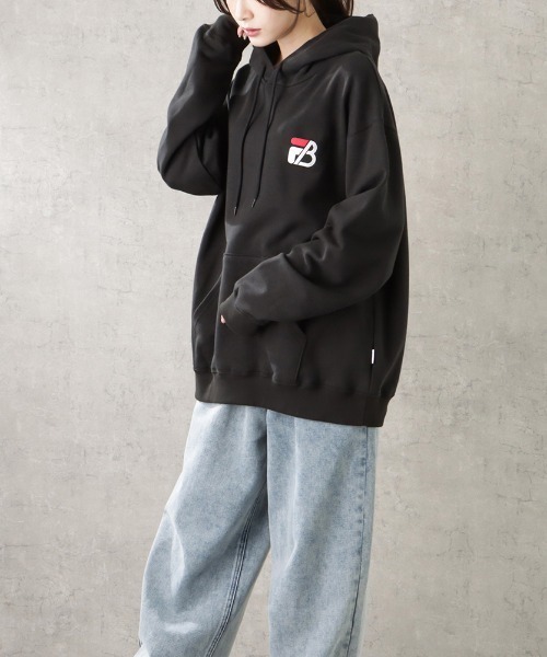 パーカー 「ノベルティ付き」 FILA × BE:FIRST フィラ×ビーファースト コラボ ロゴ刺繍 パーカー フーディー レディース FILA パーカー 「ノベルティ付き」 × BE:FIRST フィラ×ビー