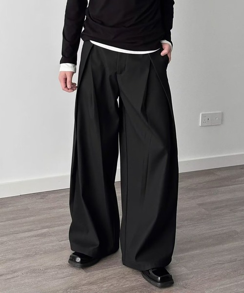 Evo+Revo（エボレボ） スラックス “美シルエットでキレイめモード