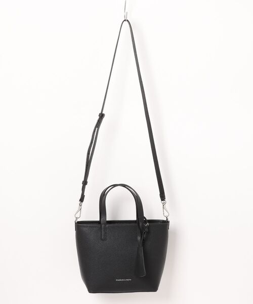 ★CHARLES&KEITH Mini Beryl Tote Bag トートバッグ送料込 CHARLES ＆ KEITH トートバッグ Beryl ミニベリルトートバッグ