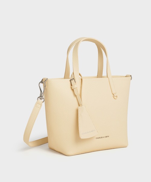 ★CHARLES&KEITH Mini Beryl Tote Bag トートバッグ送料込 CHARLES ＆ KEITH トートバッグ Beryl ミニベリルトートバッグ