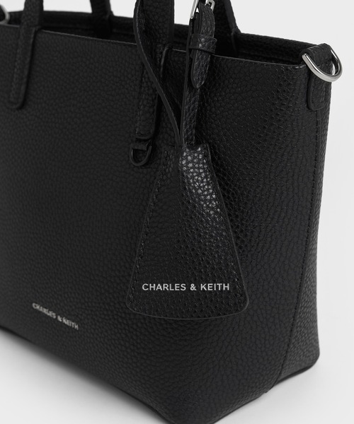 ★CHARLES&KEITH Mini Beryl Tote Bag トートバッグ送料込 CHARLES ＆ KEITH トートバッグ Beryl ミニベリルトートバッグ