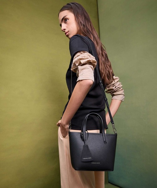 CHARLES ＆ KEITH トートバッグ Beryl ミニベリルトートバッグ