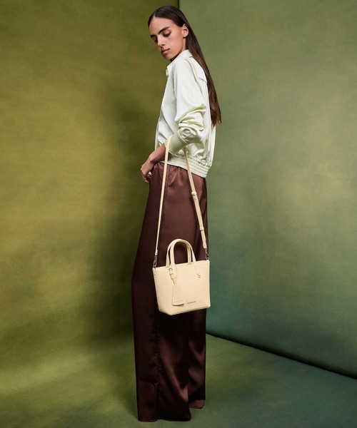 CHARLES ＆ KEITH トートバッグ Beryl ミニベリルトートバッグ