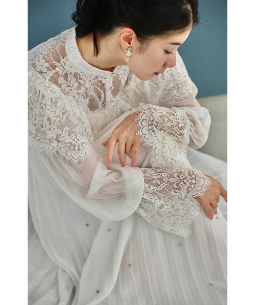 cawaii ワンピース ぐるり囲むレースのビジュープリーツロング