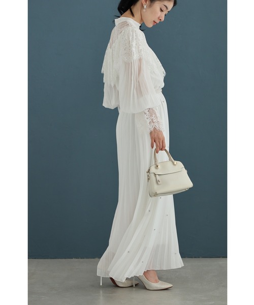 cawaii ワンピース ぐるり囲むレースのビジュープリーツロング