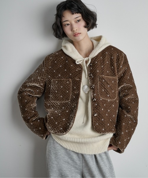 THE Yon ジャケット ノーカラージャケット ビジューベロアジャケット