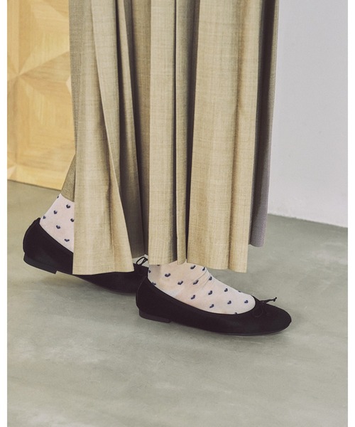 バレエシューズ パンプス ラウンドトゥ フラット シープスエード