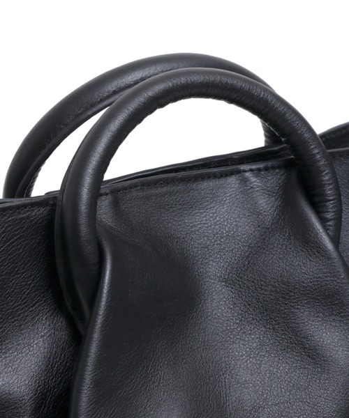 YArKA ハンドバッグ 「YArKA/ヤーカ」real leather fold and bend tuck