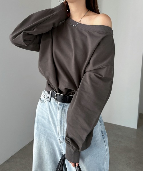 amel オフショルダースウェットトップス／グレー amel トレーナー スウェット オフショルダースウェットトップス