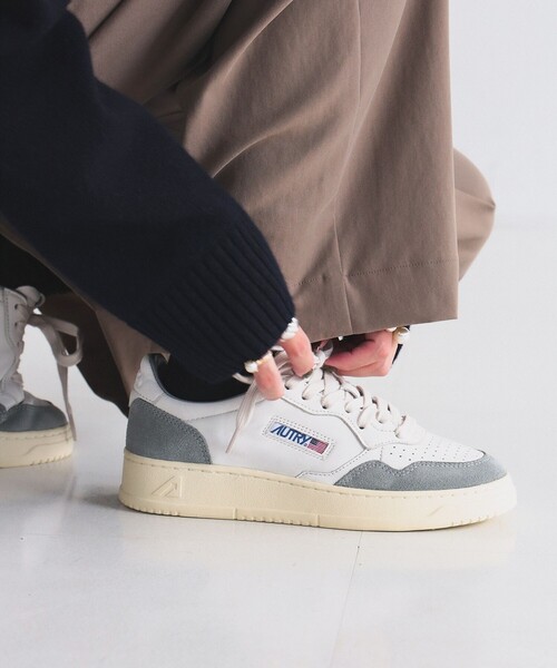 スニーカー AUTRY / MEDALIST LOW レザースエード コンビ スニーカー レディース