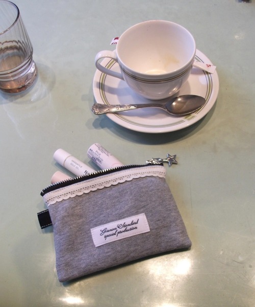 きょん　ポーチ 3－ZIP COSMETICトロピカルガーデングリーン（ポーチ