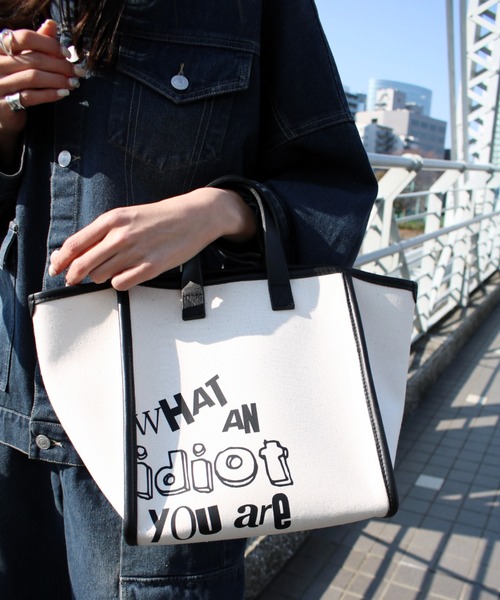 INTOXICトートバッグ美品 Scrap Book トートバッグ 「intoxic.」LIMITED EDITION LADY