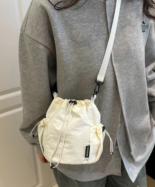 ナイロンサコッシュ・ポシェット・肩掛け・ショルダーバッグ pumpkin port ショルダーバッグ バッグ Wメッシュポケット付き