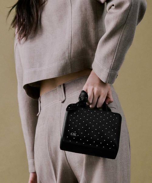 CHARLES ＆ KEITH ハンドバッグ サテン スタッズノットボウミニ