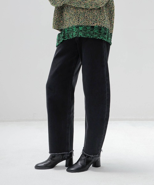 ワイドパンツ ジーンズ デニム デニムパンツ YANUK / LAURA Curve Tapered(カーブテーパードデニム 57153299)の画像