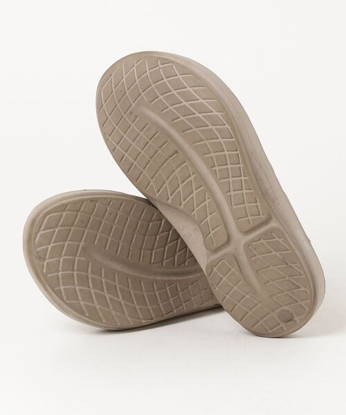 「OOFOS」 ビーチサンダル 23cm ベージュ メンズ_画像3