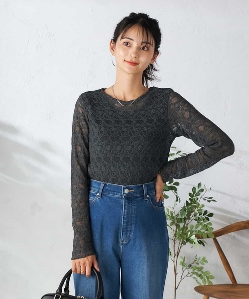 a.v.v（アー・ヴェ・ヴェ） tシャツ ストレッチレーストップス