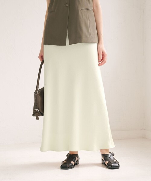 ほぼ新品＊BEAUTY&YOUTH UNITED ARROWSサテンスカート白; BEAUTY&YOUTH UNITED ARROWS（ビューティーアンドユースユナイテッド