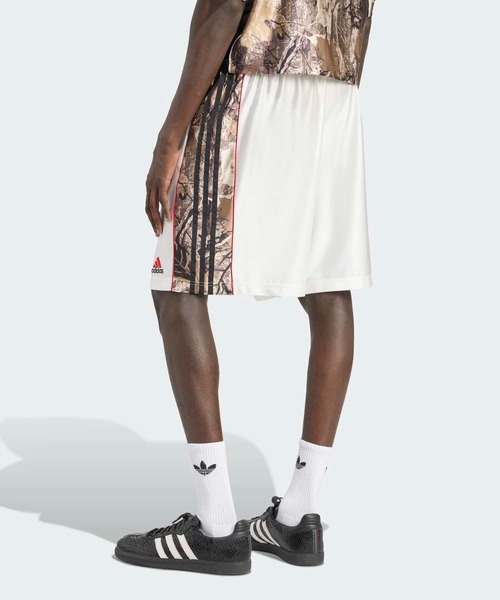 adidas（アディダス） ワイドパンツ パンツ オリジナルス 迷彩柄
