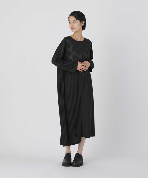 「ZUCCa」 長袖衣装 M size 青味 レディース