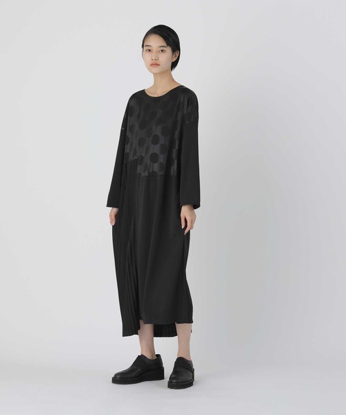 「ZUCCa」 長袖衣装 M size 青味 レディース
