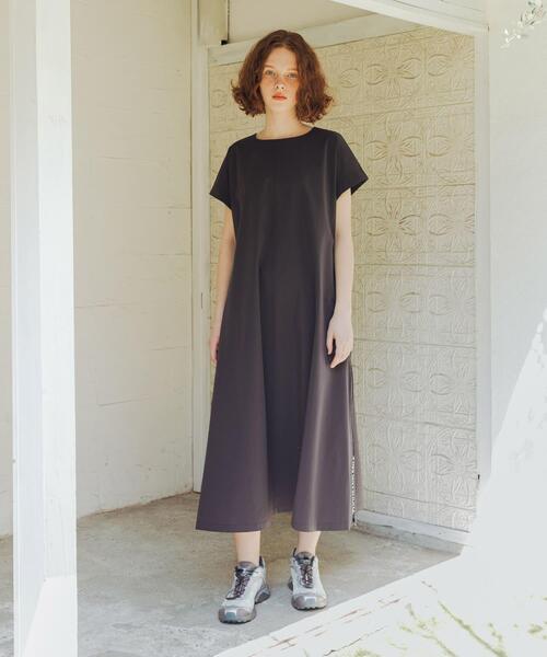 ワンピース 半袖 「吸水速乾/UVカット/イージーケア」「別注」THOUSAND MILE×URBAN RESEARCH FRENCH SLEEVE DRESS