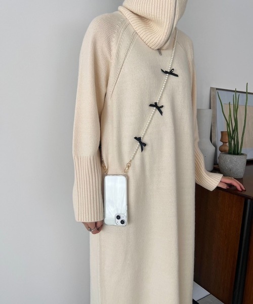 Me%（ミィパーセント） 「ストラップシート付き」リボンモバイル