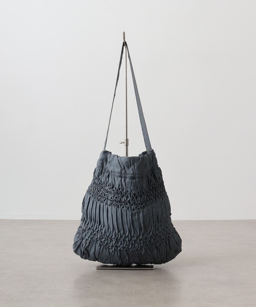 【完売必至】ロエベ x Suna Fujita Hammock コンパクト トート 花柄型押し トートバッグ （ドット加工） – ALZUNI ONLINE SHOP