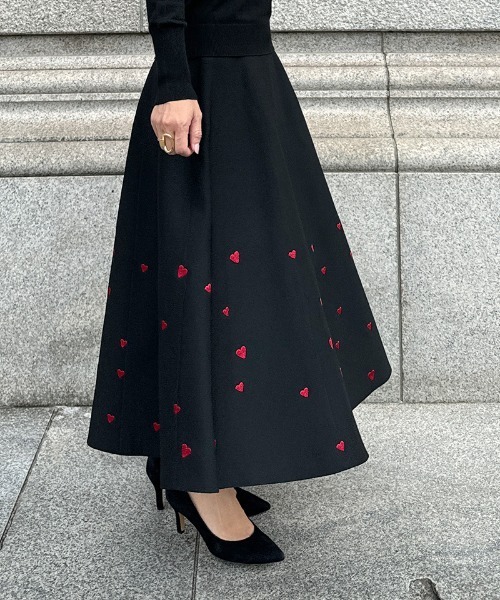 アルチビオ ニット＆スカート　セット ハート刺繍 アルチビオ ニット＆スカート セット ハート刺繍 アルチビオ ニット