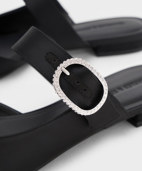 CHARLES ＆ KEITH（チャールズ&キース） サンダル クリスタルバックル