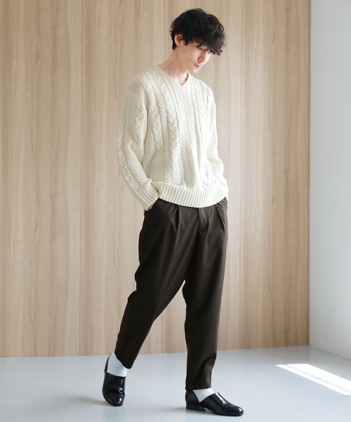 SPU セーター ニット セミワイドシルエットケーブル編みVネック