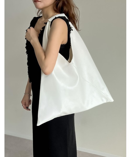 Re:EDIT トートバッグ 「神山まりあさん着用」サンカクトートバッグ  