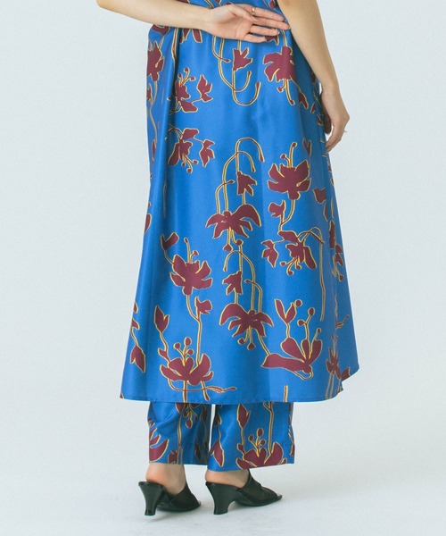 ROSE BUD（ローズバッド） パンツ FLOWER PRINT PANTS レディース