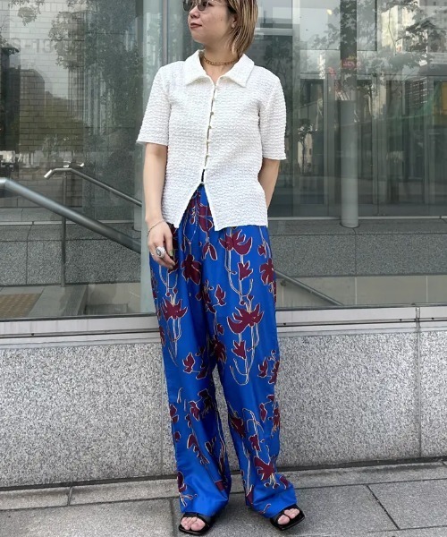 ROSE BUD（ローズバッド） パンツ FLOWER PRINT PANTS レディース
