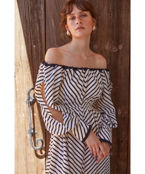 Estella.K ワンピース Mykonos Open Sleeve Dress オフショルカット