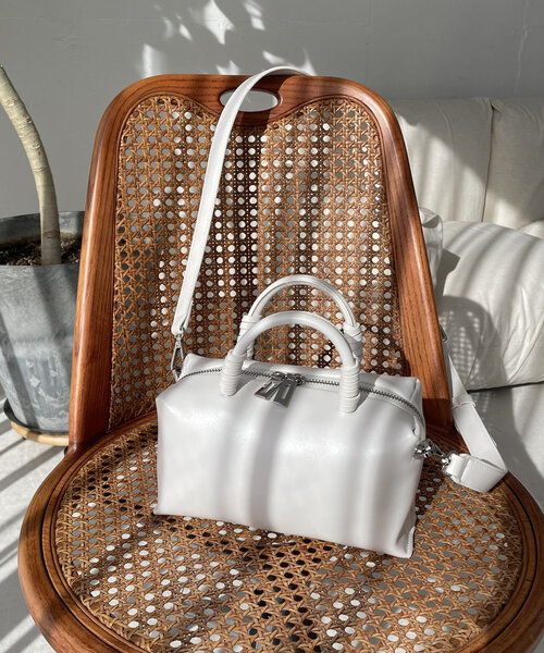 CAPRICIEUX LE'MAGE ショルダーバッグ バッグ 2WAYスクエア