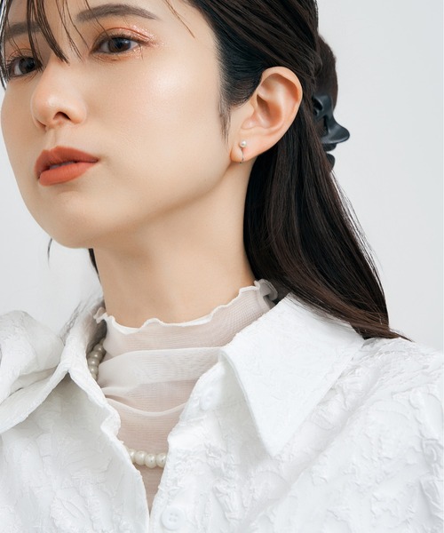 Jewel closet by L&Co. イヤリング K10 ホワイトゴールド シェル/貝