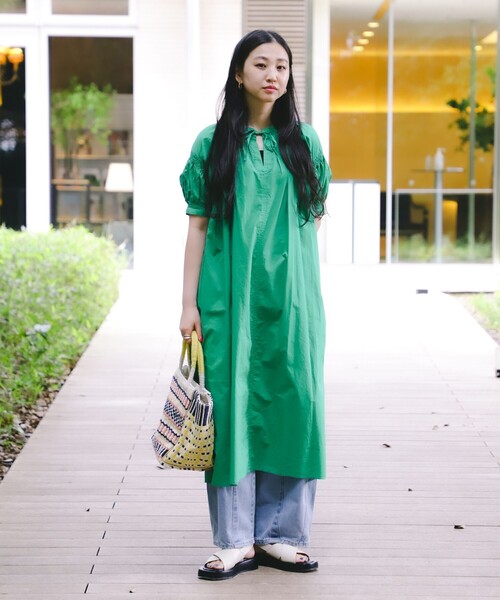 スリットネックワンピース Ray BEAMS ワンピース スリットネック ボリューム : ZOZOTOWN