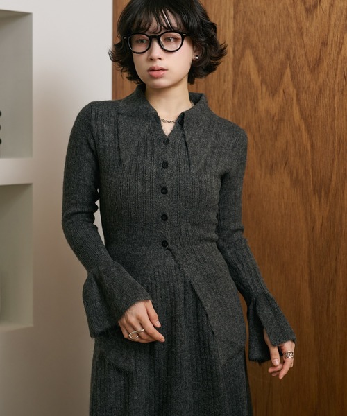 セットアップ front slit collared button knit set up /フロント