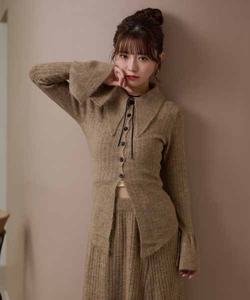 セットアップ front slit collared button knit set up /フロント